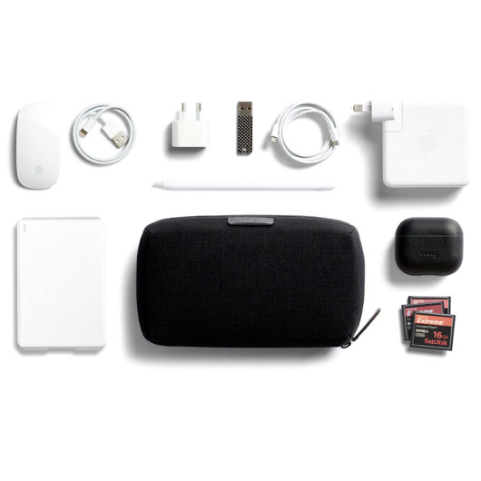 Bellroy Tech Kits Contents